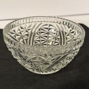 ANCHOR HOCKING -Stars & Bars Clear- 5" Round Bowl. Vintage‎